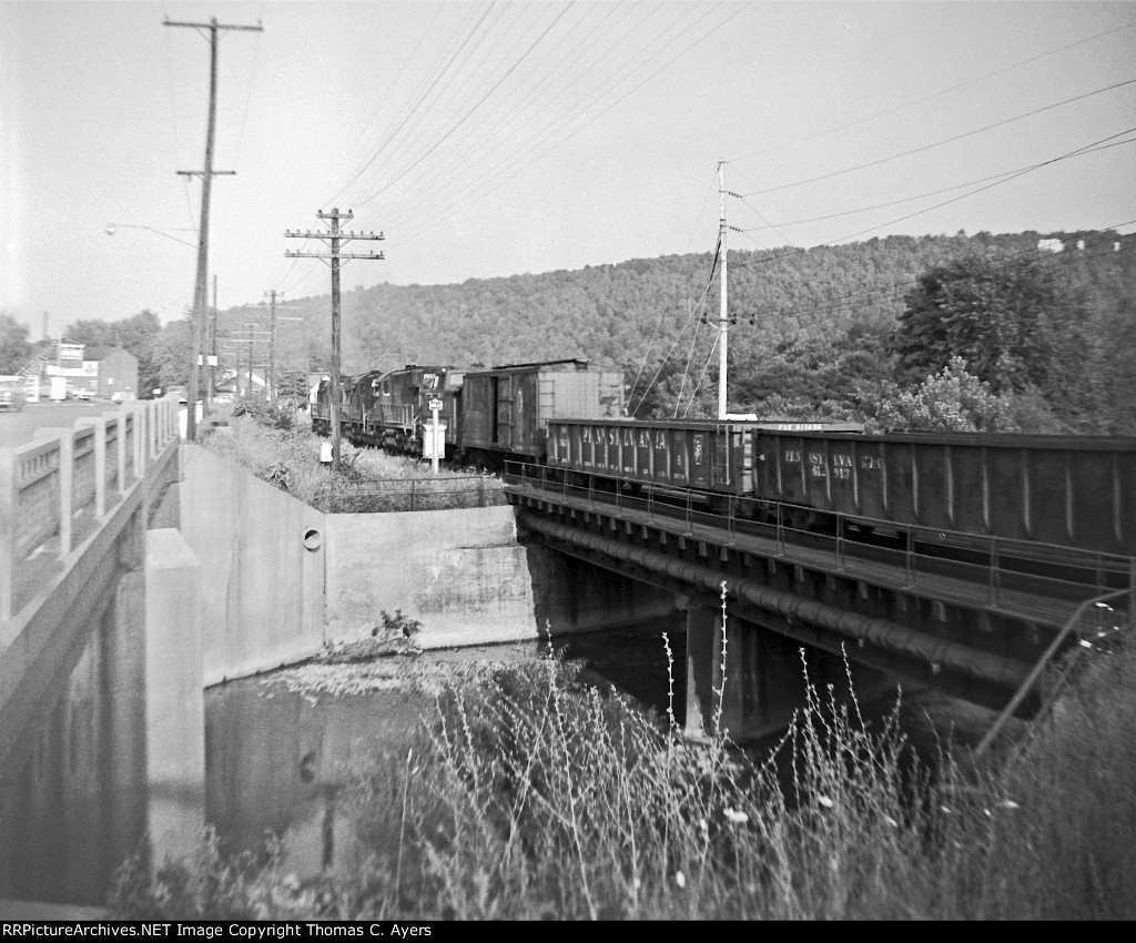 PRR Juniata River Railroad Bridge, 1960